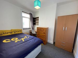 Photo 16- click for photo gallery